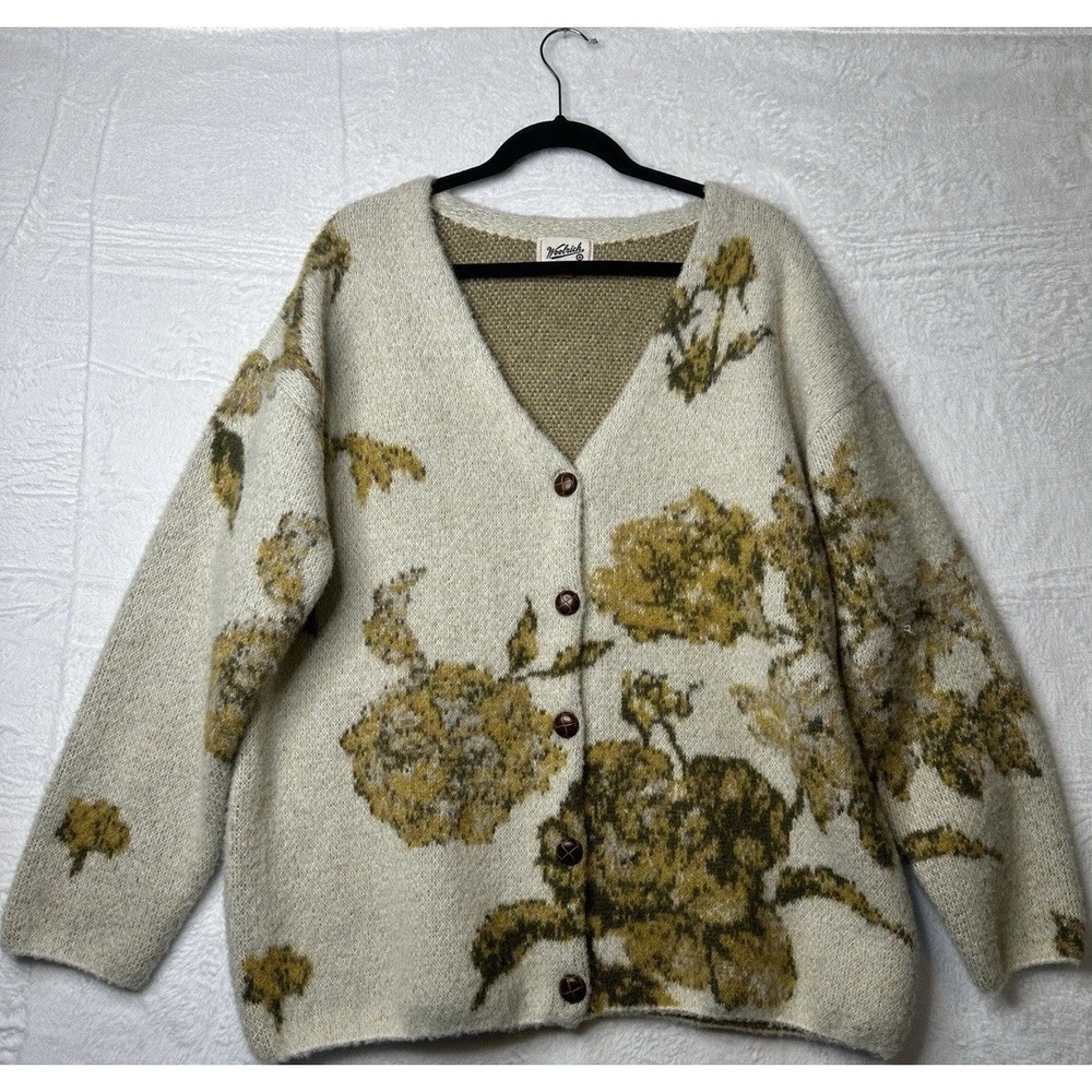 Woolrich Women's Large Floral Cardigan
